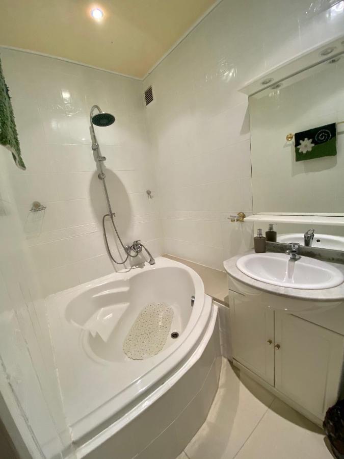 Appartement 2 Chambres - Suquet, Terrasse Et Parking Cannes Exterior foto